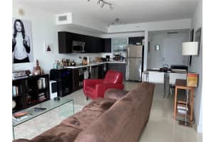 90 SW 3rd St APT 2912, Miami, FL 33130, Sold 06/12/23