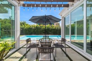 550 W 50th St, Miami Beach, FL 33140, Sold 12/15/23