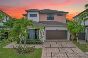 15442 NW 88th Ct, Miami Lakes, FL 33018, Sold 07/19/23