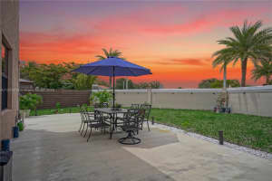 15442 NW 88th Ct, Miami Lakes, FL 33018, Sold 07/19/23