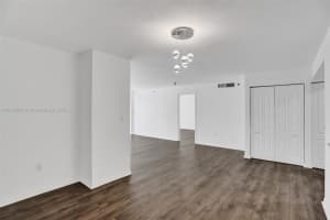 5757 Collins Ave Apt 1404, Miami Beach, FL 33140, Sold 08/18/23