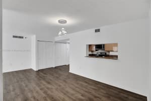 5757 Collins Ave Apt 1404, Miami Beach, FL 33140, Sold 08/18/23