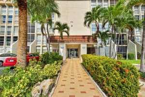 701 Three Islands Boulevard APT 405, Hallandale Beach, FL 33009, Sold 06/07/23