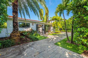 960 W 48th St, Miami Beach, FL 33140, Sold 09/15/23