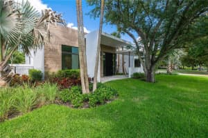 2635 Park Terr, Davie, FL 33330, Sold 06/12/23