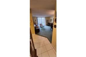 8075 SW 107th Ave APT 213, Miami, FL 33173, Sold 08/25/23
