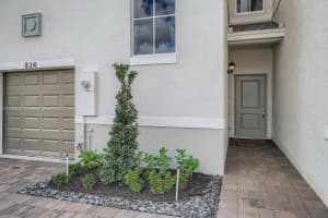 834 SE 16th Ct, Florida City, FL 33034, Sold 06/27/23
