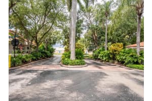 10957 SW 75th St, Miami, FL 33173, Sold 06/01/23