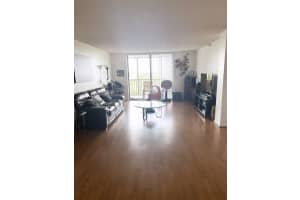 900 NE 195th St APT 517, Miami, FL 33179, Sold 08/04/23