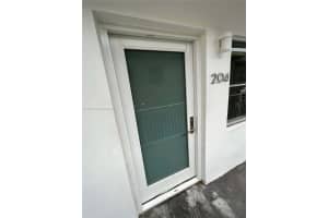 1519 Drexel Ave APT 204, Miami Beach, FL 33139, Sold 05/16/23