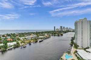 20515 E Country Club Dr APT 2245, Aventura, FL 33180, Sold 06/06/23