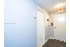 3375 N Country Club Dr APT 1009, Aventura, FL 33180, Sold 06/01/23