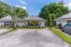 8602 Bridle Path Ct # 220, Davie, FL 33328, Sold 05/30/23