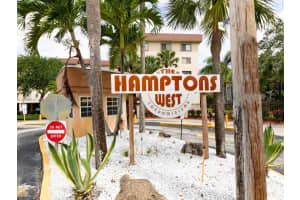 8000 Hampton Blvd APT 406, North Lauderdale, FL 33068, Sold 07/12/23