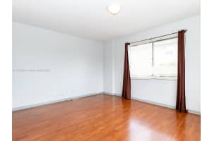 8000 Hampton Blvd APT 406, North Lauderdale, FL 33068, Sold 07/12/23