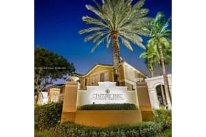 8862 W Flagler St APT 8, Miami, FL 33174, Sold 08/25/23