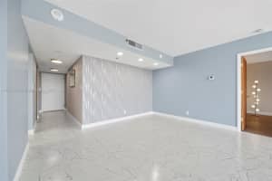 20225 NE 34th Ct APT 611, Aventura, FL 33180, Sold 06/22/23