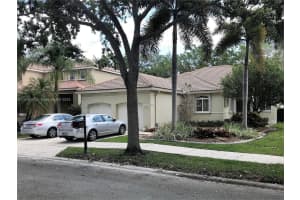 1331 Camellia Cir, Weston, FL 33326, Sold 06/07/23