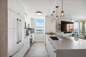 90 Alton Rd APT 1412, Miami Beach, FL 33139, Sold 10/05/23