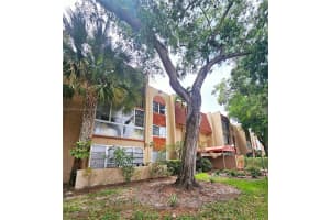 8140 SW 24th St APT 110, North Lauderdale, FL 33068, Sold 06/01/23
