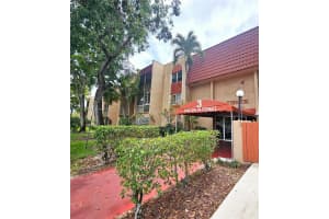 8140 SW 24th St APT 110, North Lauderdale, FL 33068, Sold 06/01/23