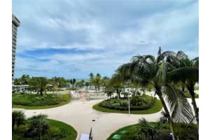 1 Grove Isle Dr A303, Miami, FL 33133, Sold 05/17/23