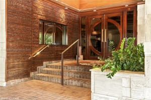 1 Grove Isle Dr A303, Miami, FL 33133, Sold 05/17/23