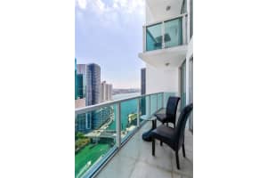 41 SE 5th St APT 2107, Miami, FL 33131, Sold 06/14/23