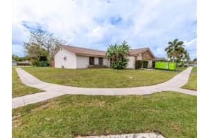 8900 NW 80th Dr, Tamarac, FL 33321, Sold 05/22/23