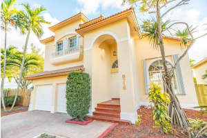 9716 NW 29th St, Doral, FL 33172, Sold 03/14/24