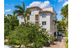 217 Hendricks Isle APT 301, Fort Lauderdale, FL 33301, Sold 07/27/23
