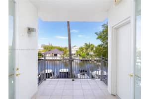 217 Hendricks Isle APT 301, Fort Lauderdale, FL 33301, Sold 07/27/23