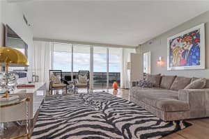 400 Alton Rd APT 2604, Miami Beach, FL 33139, Sold 10/27/23