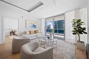 200 Biscayne Blvd Way APT 4303, Miami, FL 33131, Sold 12/06/23