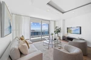 200 Biscayne Blvd Way APT 4303, Miami, FL 33131, Sold 12/06/23