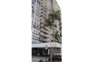 600 NE 36th St APT 710, Miami, FL 33137, Sold 06/15/23