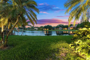 13382 SW 42nd St, Davie, FL 33330, Sold 06/16/23
