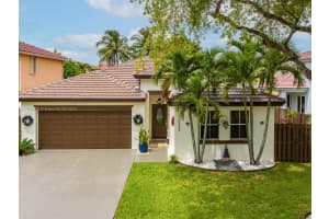 16323 SW 83rd Ln, Miami, FL 33193, Sold 07/10/23