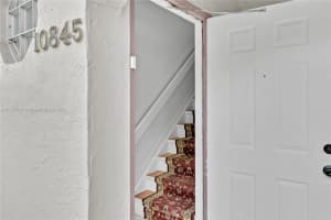 10845 NW 3rd Ct, Pembroke Pines, FL 33026, Sold 06/01/23