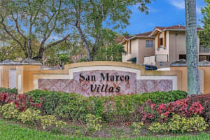 6900 NW 179th St Apt 208-1, Hialeah, FL 33015, Sold 06/16/23