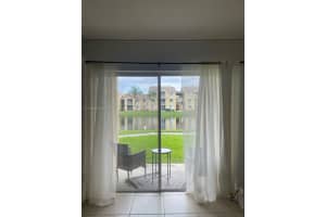 2640 S University Dr APT 128, Davie, FL 33328, Sold 08/18/23
