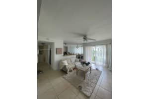 2640 S University Dr APT 128, Davie, FL 33328, Sold 08/18/23