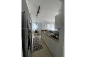 2640 S University Dr APT 128, Davie, FL 33328, Sold 08/18/23