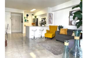 5077 NW 7th St, Doral, FL 33126, Sold 05/26/23