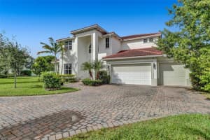 7631 Cavalia Dr, Davie, FL 33314, Sold 11/02/23