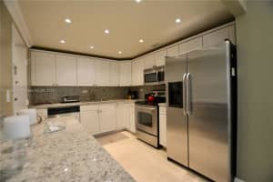 5555 Collins Ave #7y, Miami, FL 33140, Sold 08/31/23