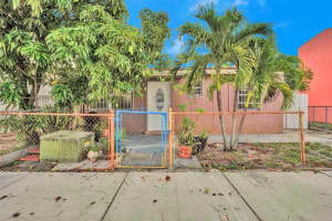 19201 NW 47th Ave, Miami Gardens, FL 33055, Sold 08/04/23
