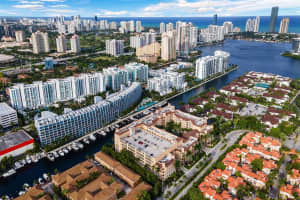 3001 NE 185th St APT 319, Aventura, FL 33180, Sold 07/27/23