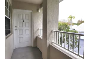 2871 N Oakland Forest Dr APT 202, Oakland Park, FL 33309, Sold 07/06/23