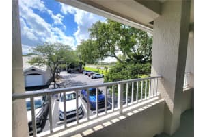 2871 N Oakland Forest Dr APT 202, Oakland Park, FL 33309, Sold 07/06/23